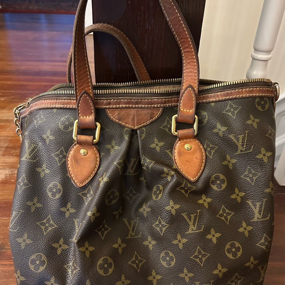 Louis Vuitton Monogram Canvas Tote